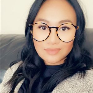 Meet your Posher, Aya